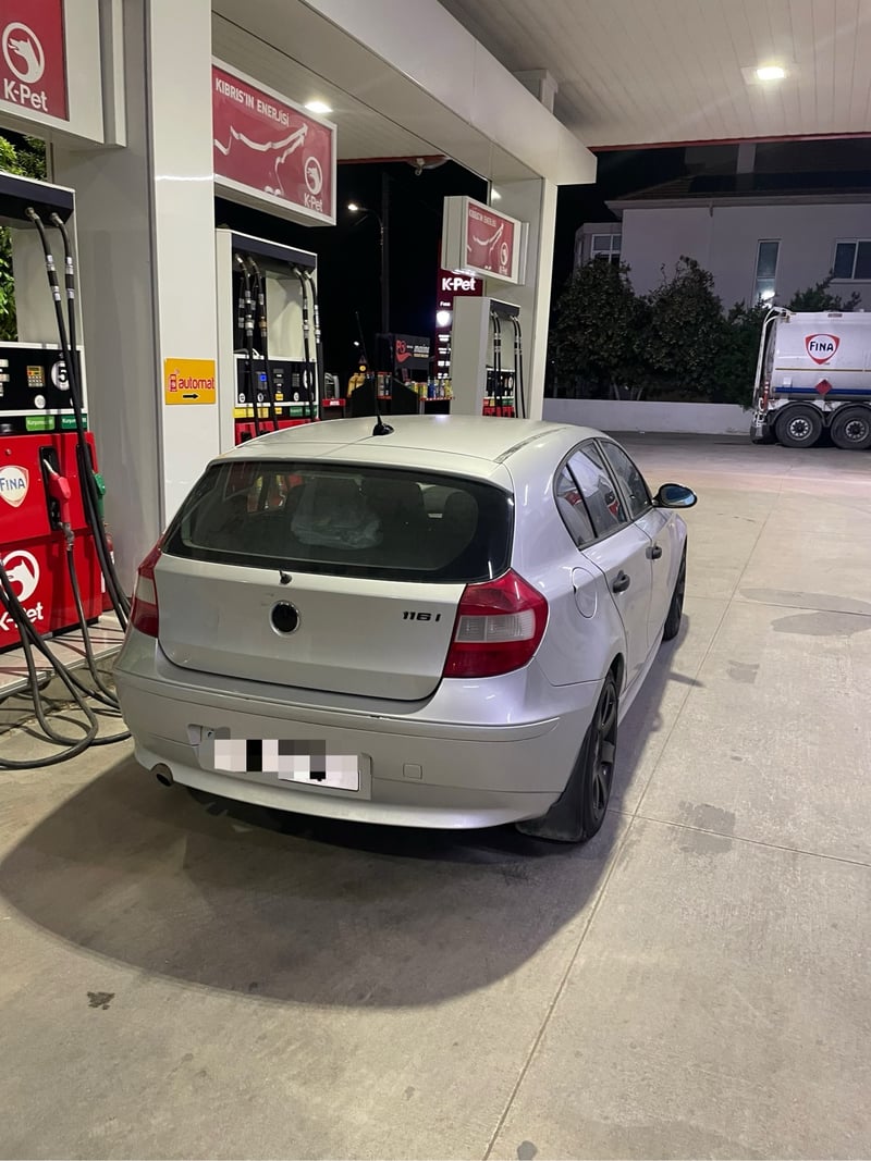 BMW 118i — 6
