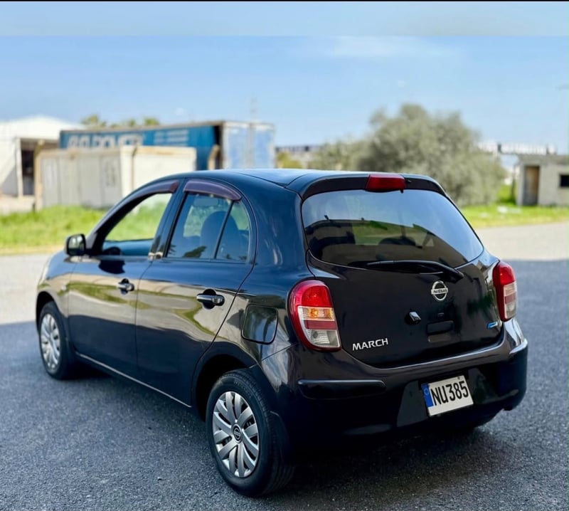 Nissan Micra — 4