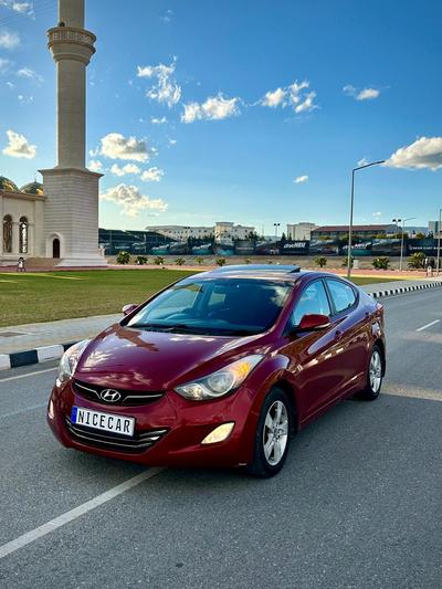 Hyundai Elantra — 2