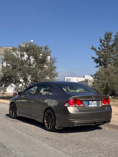 Honda Civic — 5