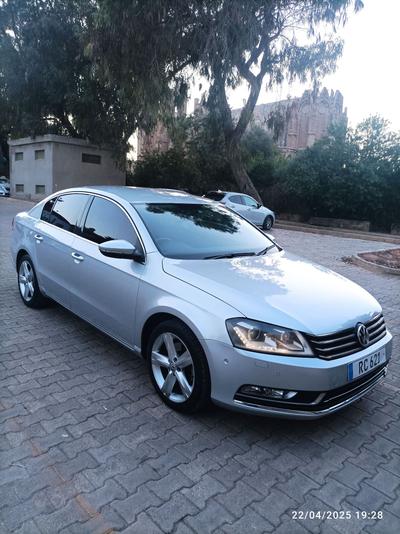 Volkswagen Passat — 6