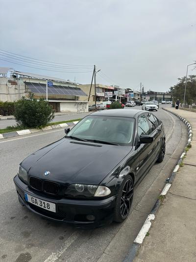 BMW 318i — 3