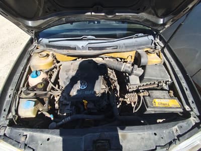 Volkswagen Golf — 6