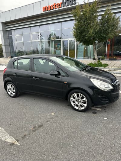 Opel Corsa — 4