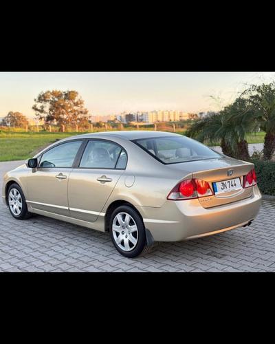 Honda Civic — 3