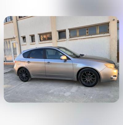 Subaru Impreza — 4