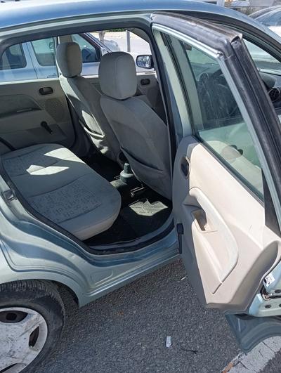 Ford Fiesta — 6