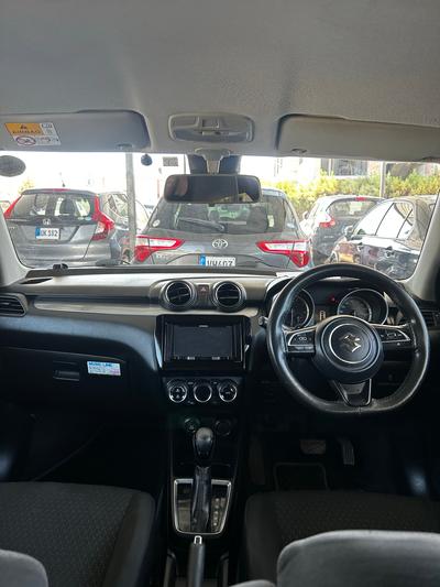 Suzuki Swift — 6