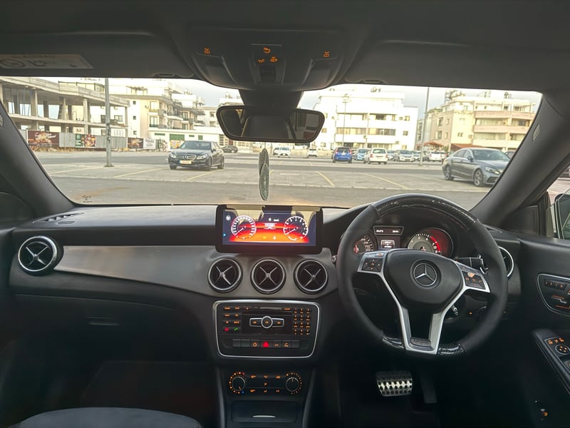 Mercedes-Benz CLA 200 — 7