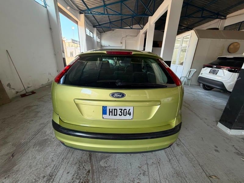 Ford Focus — 4