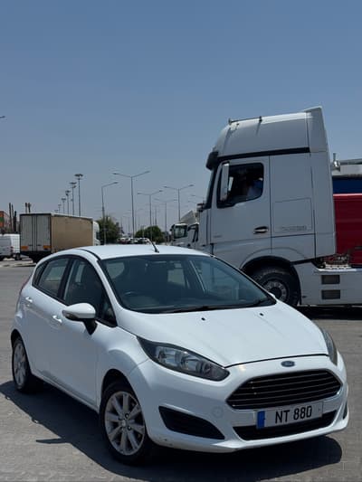 Ford Fiesta — 4