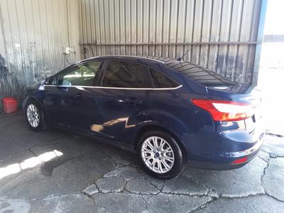Ford Focus — 6