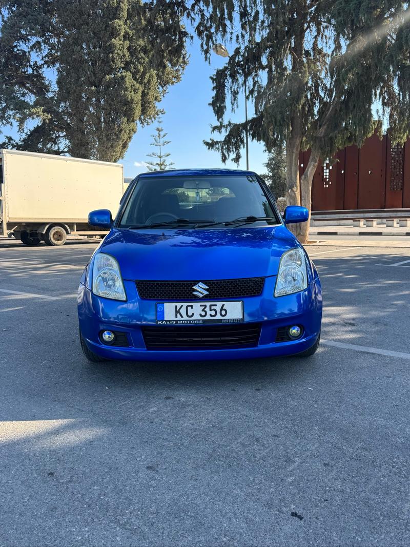 Suzuki Swift — 1/8