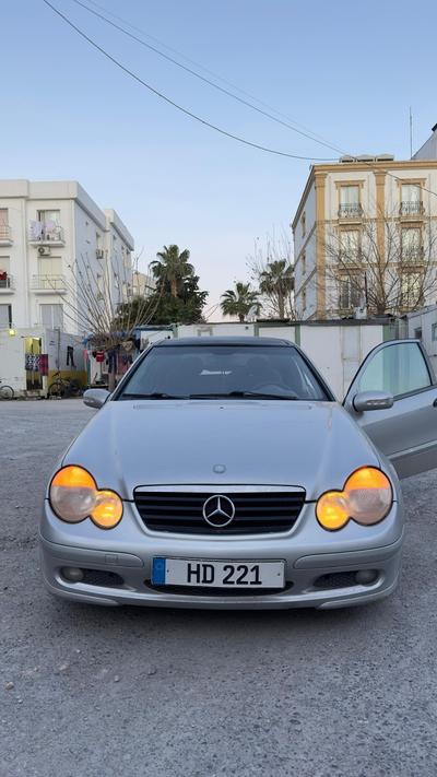 Mercedes-Benz C 180 — 2