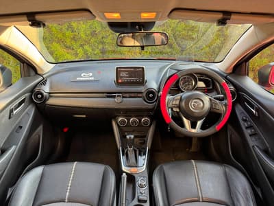 Mazda Demio — 6