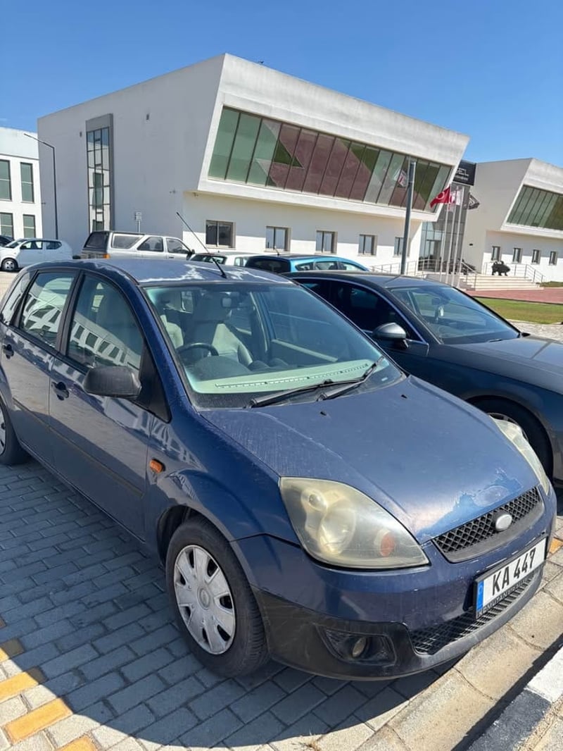 Ford Fiesta — 1/4