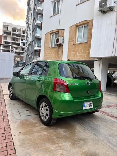 Toyota Vitz — 5