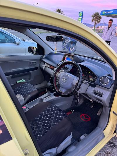 Mazda Demio — 2