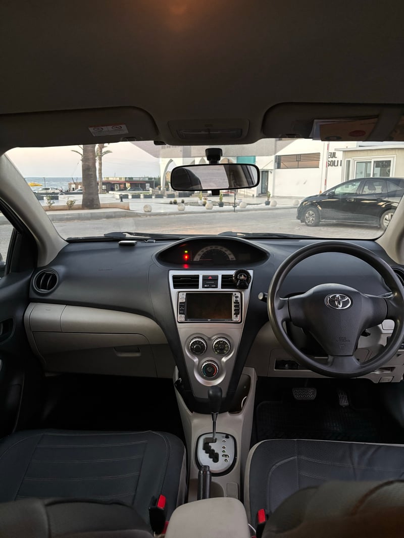 Toyota Belta — 5