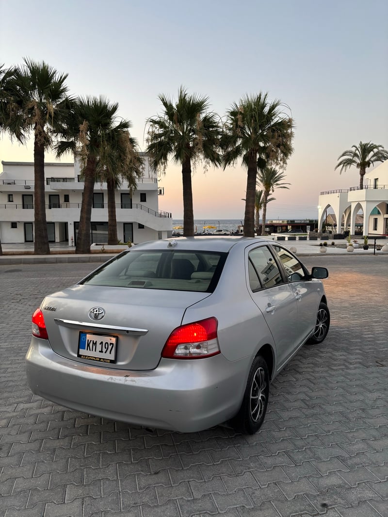 2006 Toyota Belta