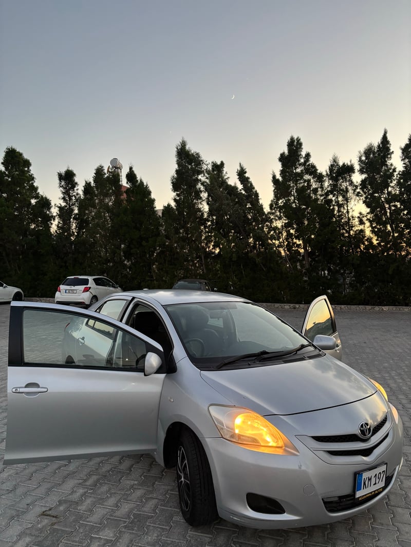 Toyota Belta — 9