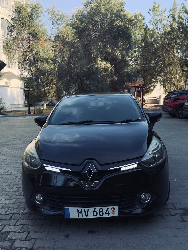 Renault Clio — 2