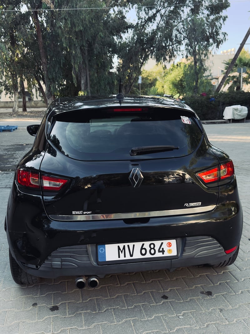 Renault Clio — 1