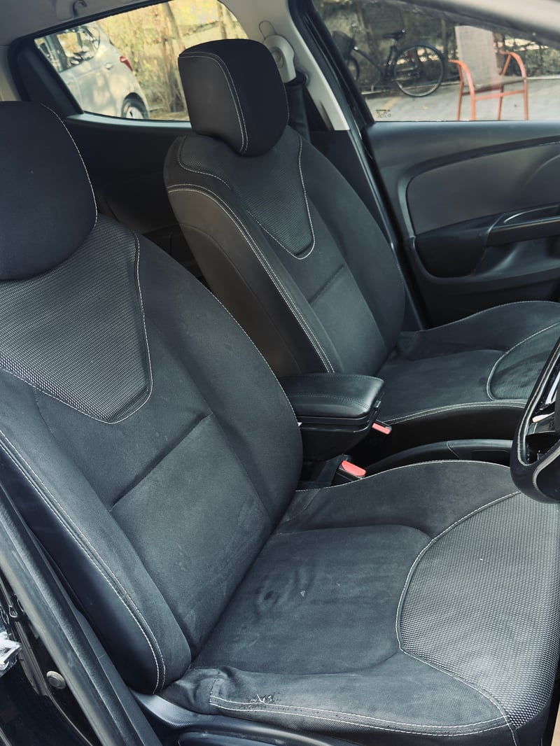 Renault Clio — 7