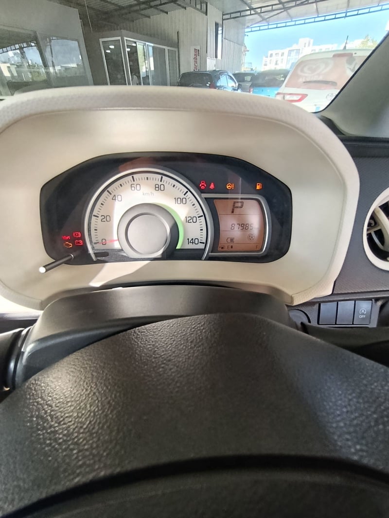 Suzuki Alto — 10