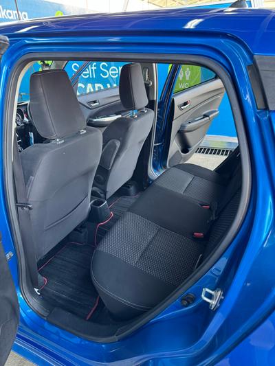 Suzuki Swift RS — 7