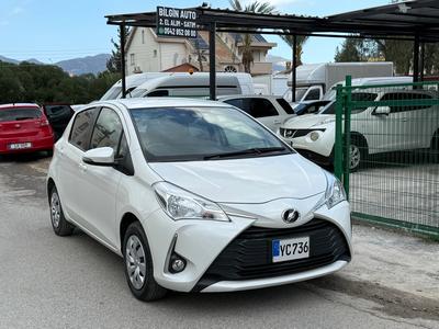 Toyota Vitz — 1
