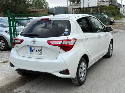 Toyota Vitz — 2