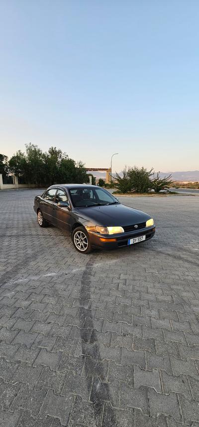 Toyota Corolla — 2