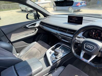 Audi Q7 — 9
