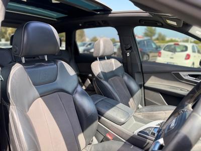 Audi Q7 — 10