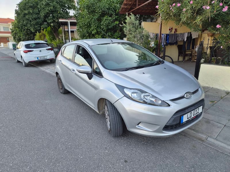 Ford Fiesta — 3