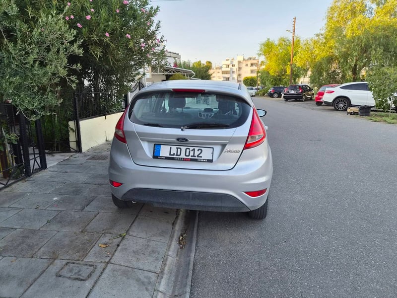 Ford Fiesta — 5