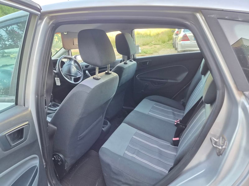Ford Fiesta — 7