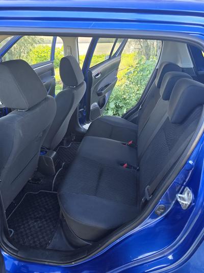 Suzuki Swift — 3