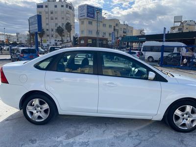Ford Focus — 7
