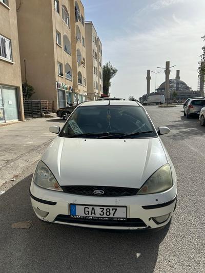 Ford Focus — 3