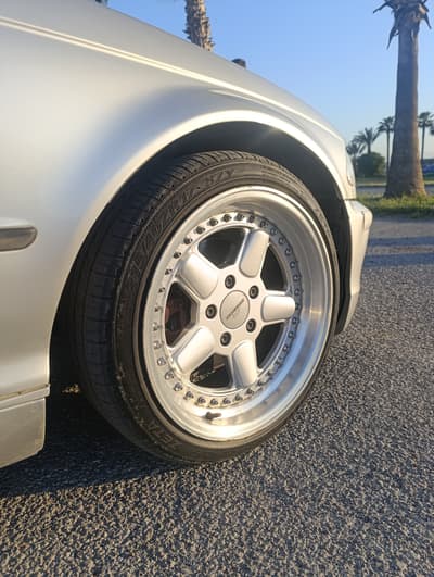 BMW 325i — 3