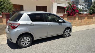 Toyota Vitz — 1