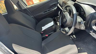 Toyota Vitz — 5