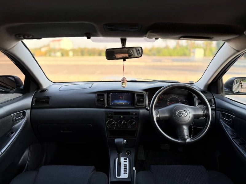Toyota Corolla — 6