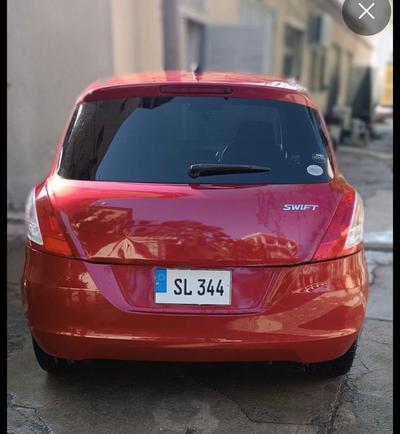 Suzuki Swift — 1