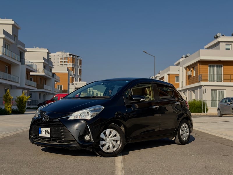 Toyota Vitz — 2
