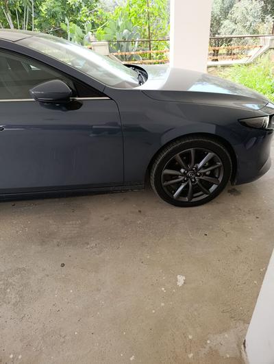 Mazda 3 — 3