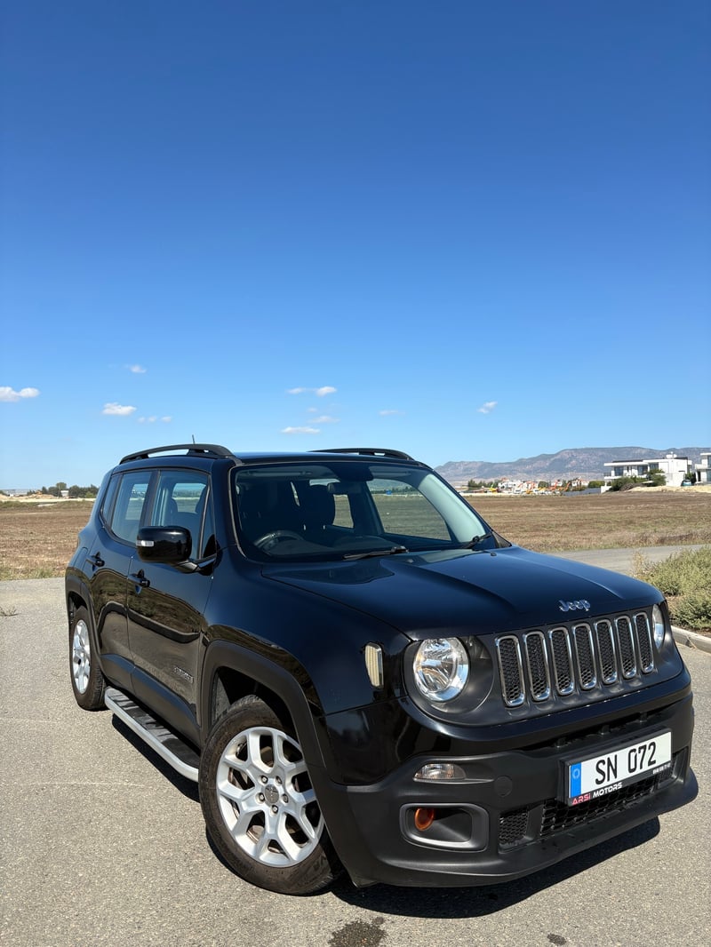 Jeep Renegade — 4