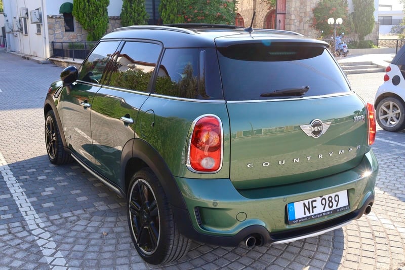 Mini Countryman — 9